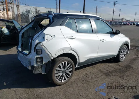 2024 Nissan Kicks Sv Xtronic Cvt из США, поврежденный, VIN 3N1CP5CV3RL528194